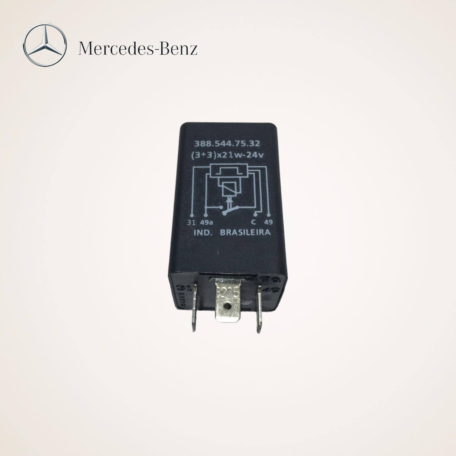 RELE DO PISCA 24V 4 TERMINAIS ORIGINAL MERCEDES-BENZ - 3885447532 - ARPE
